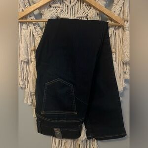 NWT Torrid Bombshell Skinny Jean